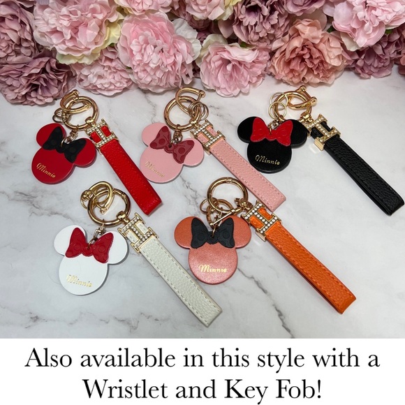 Gorgeous Pink Leather Minnie Mouse with Wrist Strap Key Fob Keychain - Picture 15 of 16